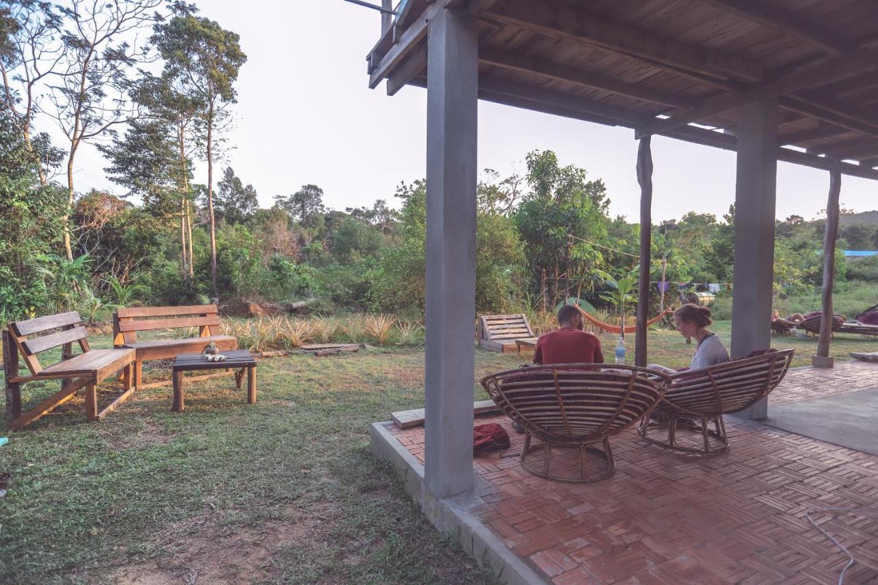 Bonsai Hotel Koh Rong Sanloem Buitenkant foto